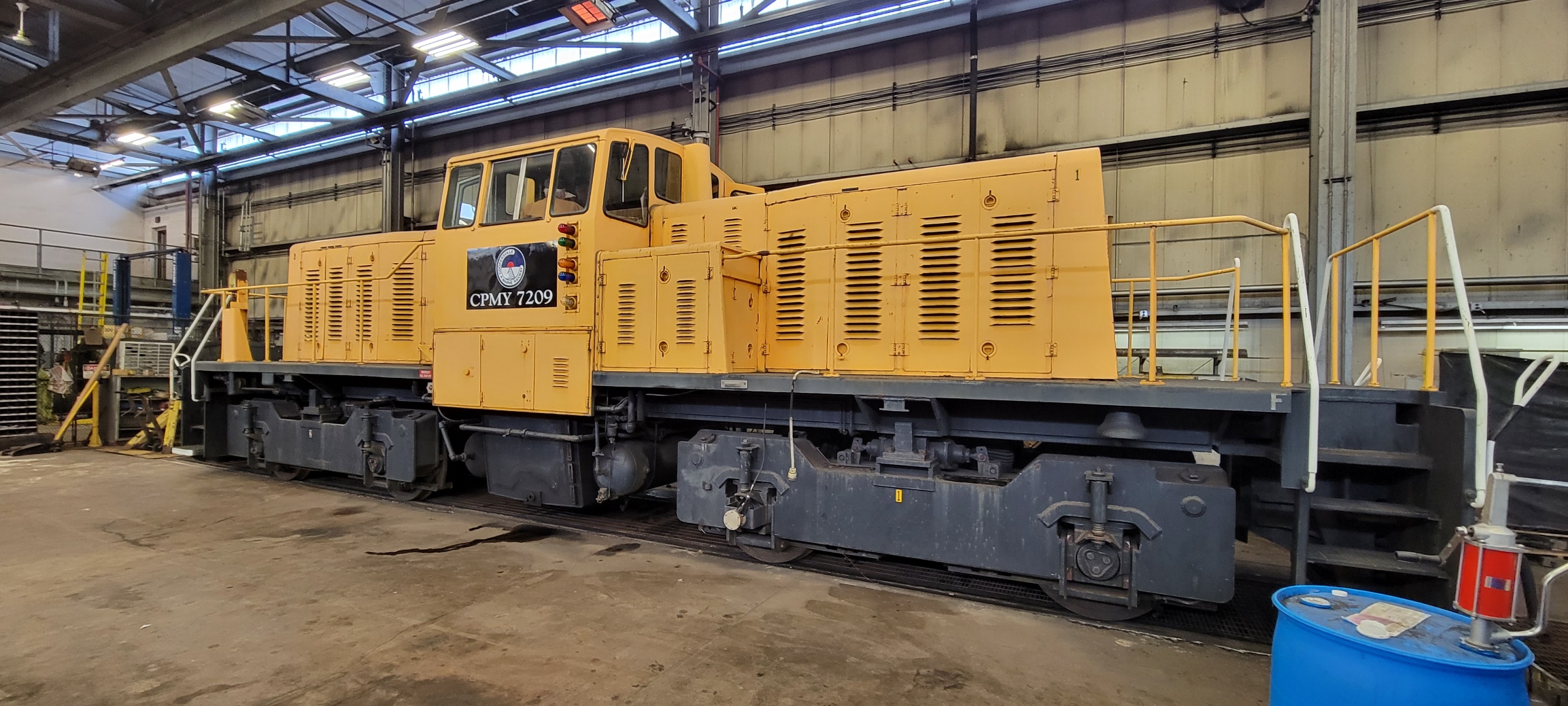 Coopersville and Marne Railway receives donation of GE center-cab switcher