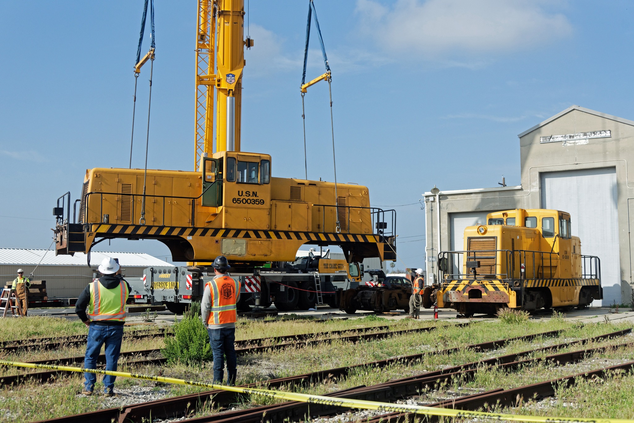 Valley Railroad acquires two GE centercab locomotives